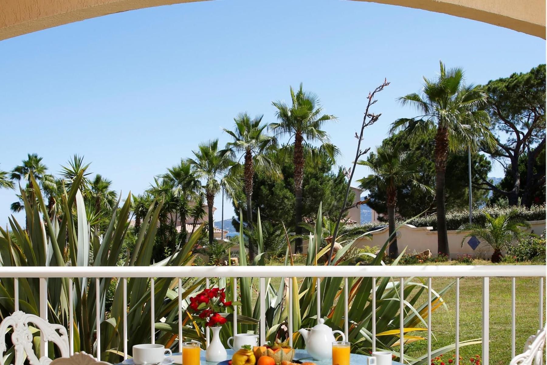 Hotel Corsica & Spa Calvi  Exterior foto