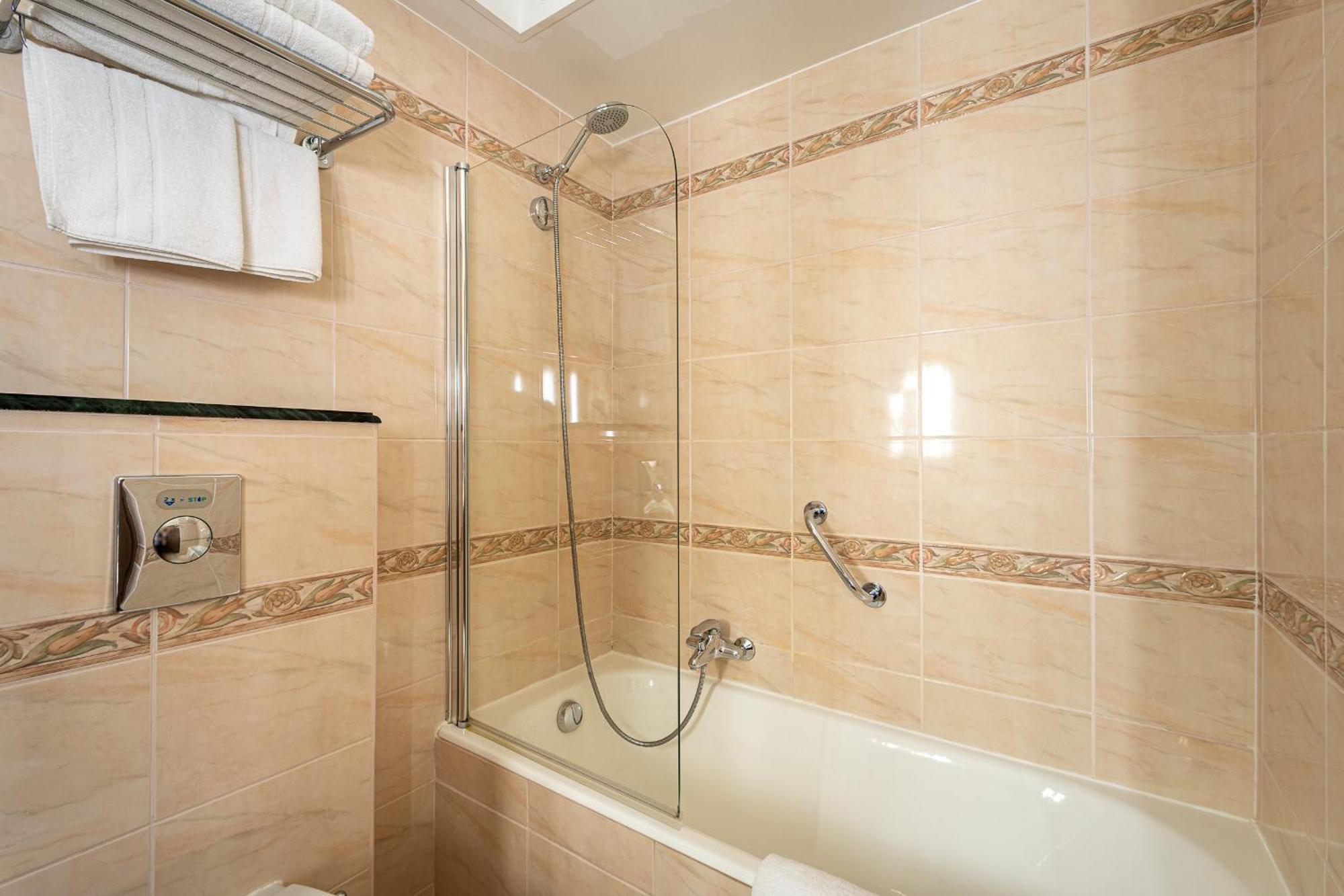 Hotel Corsica & Spa Calvi  Cameră foto